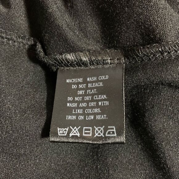 NWT LOVEU.DEAR split knit button tunic - Picture 15 of 15